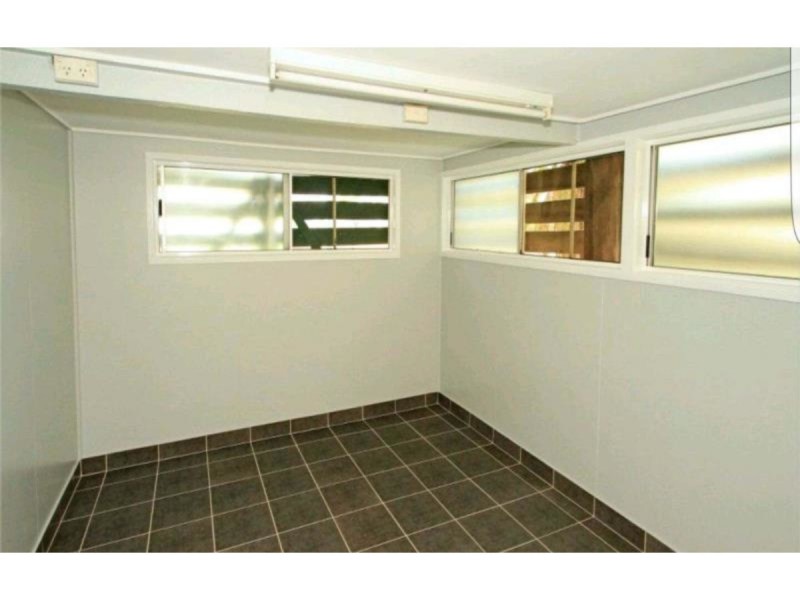 36 Foreman, West Rockhampton QLD 4700